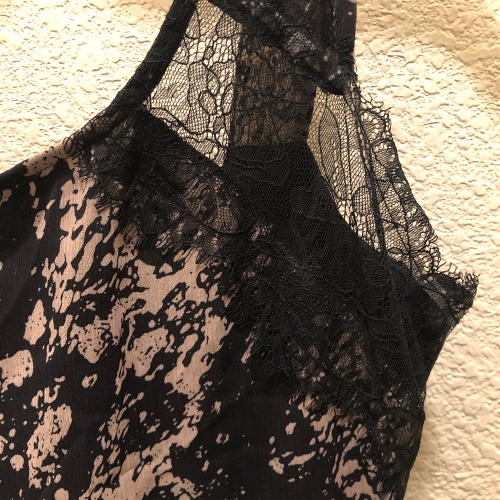 Speeckless Tan and Black Medium Dress